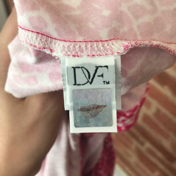 Diane Von Furstenberg Wrap Romper - Picture 4 of 4